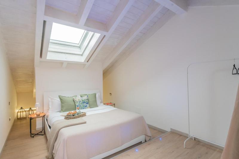 Como Sky Suite by Rent All Como - image 28