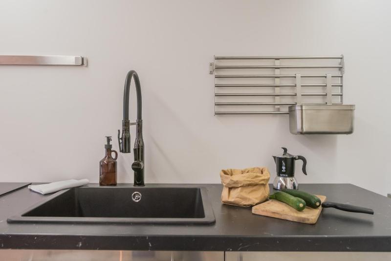 Como Loft Charme by Rent All Como - image 19
