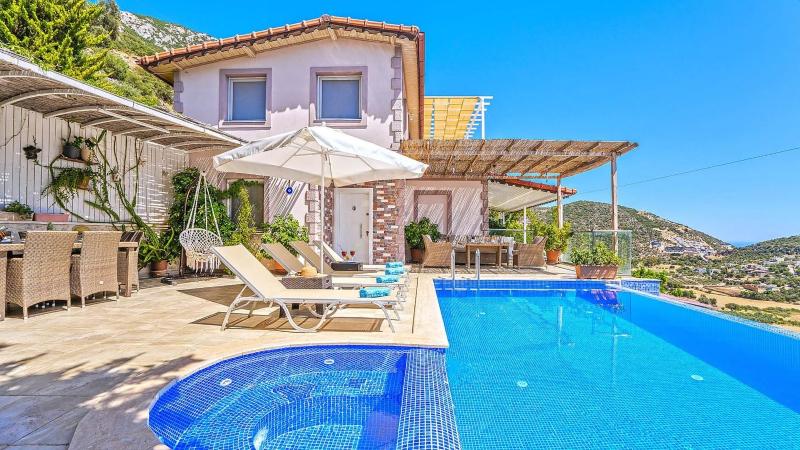 Kalkan 3 Bedroom Villa - 1003 - image 17