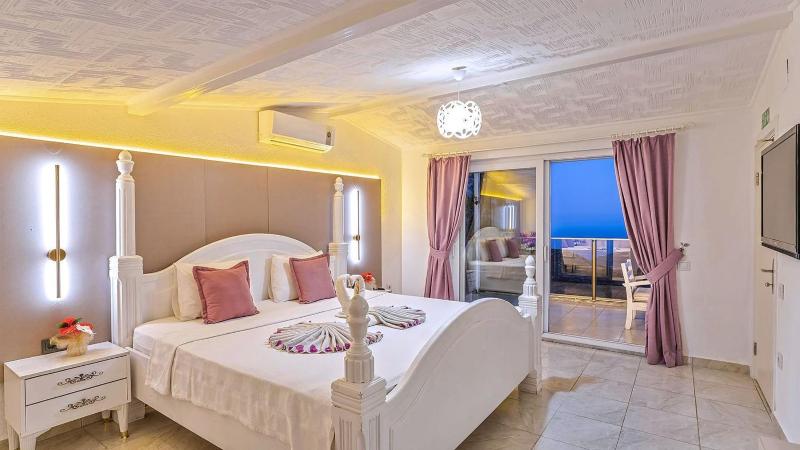 Kalkan 3 Bedroom Villa - 1003 - image 31
