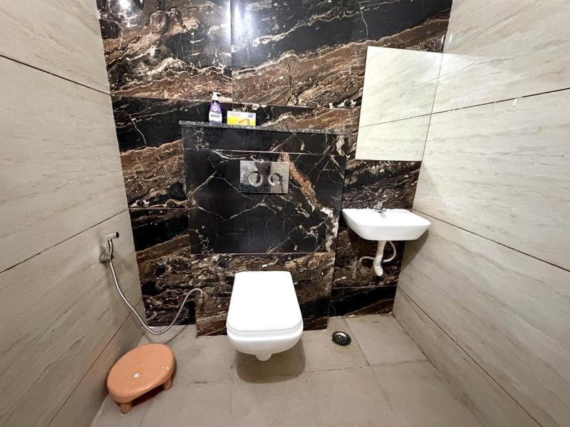 Aura of Calm Couple Friendly 1bhk - image 12