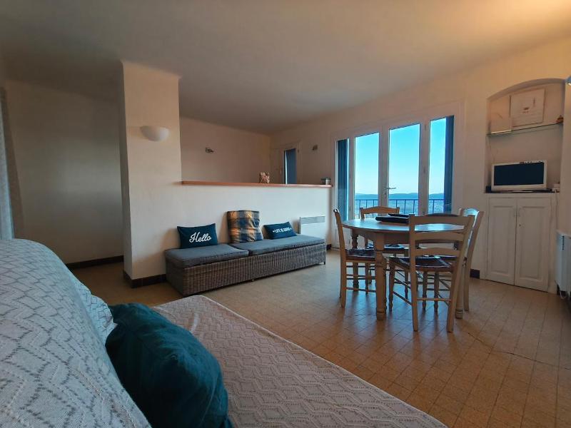 Grilaf - Appartement pour 4 personnes au cœur du village de Grimaud - image 16