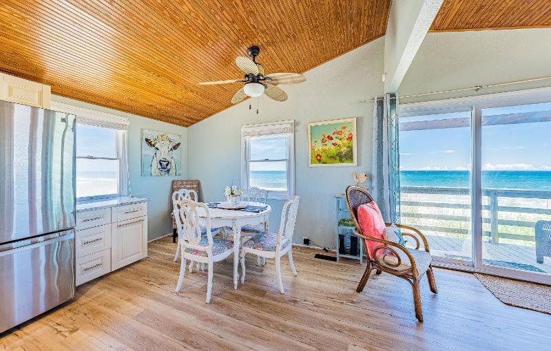 Primrose Cottage - S Nags Head MP 19 Oceanfront Steps to the Water Well Equipped Pets OK - image 21