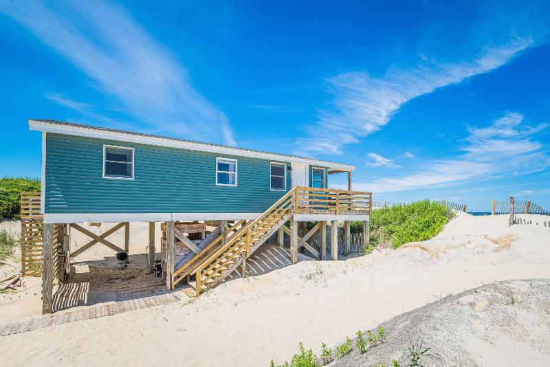 Primrose Cottage - S Nags Head MP 19 Oceanfront Steps to the Water Well Equipped Pets OK - image 33