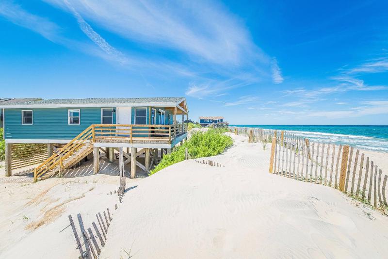 Primrose Cottage - S Nags Head MP 19 Oceanfront Steps to the Water Well Equipped Pets OK - image 10