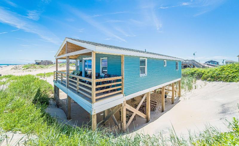 Primrose Cottage - S Nags Head MP 19 Oceanfront Steps to the Water Well Equipped Pets OK - image 25