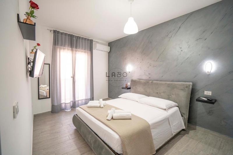 Nephos Tropea - image 13