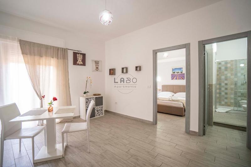 Nephos Tropea - image 5