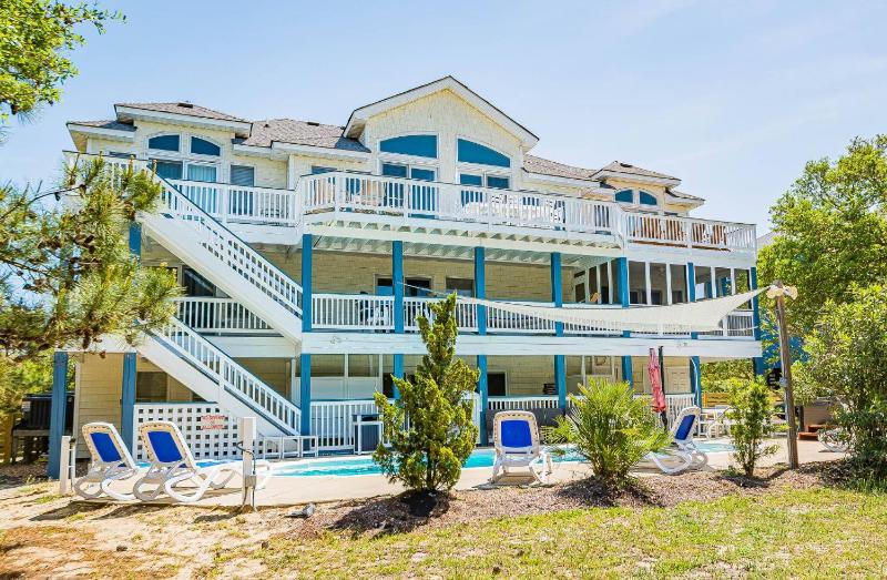 Shell Yeah! - Corolla Whalehead Beach 380 Yds Elevator Pool Hot Tub Pool Table - image 7