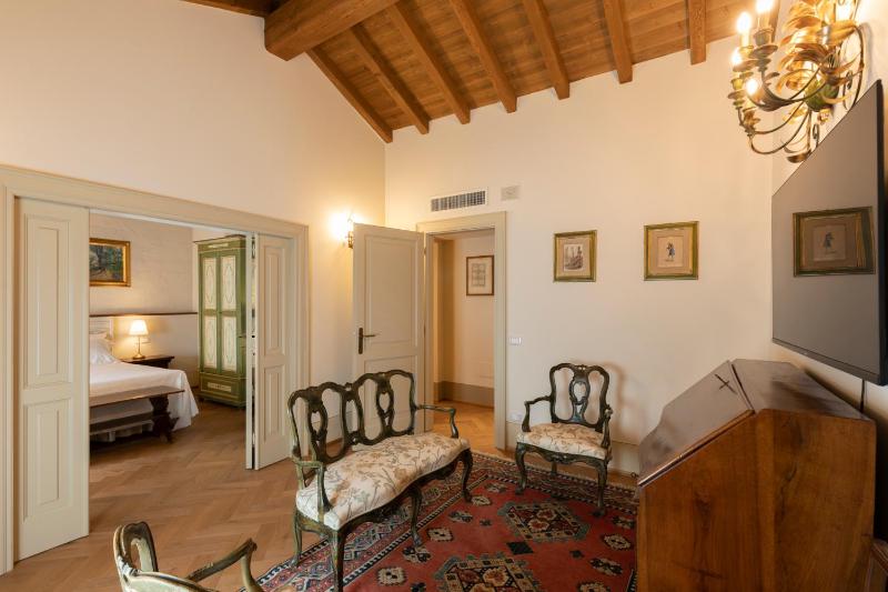 Villa Simonetta - image 48
