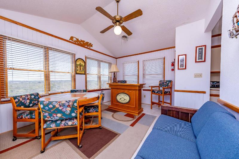Simply Perfect - S Nags Head MP 19.5 120 Yds to Beach Ocean View Community Pool Tennis Sunrises Sunsets - image 6