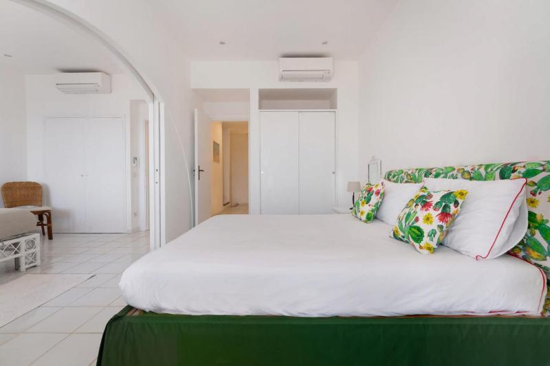 AMORE RENTALS - Villa del Sole - image 50