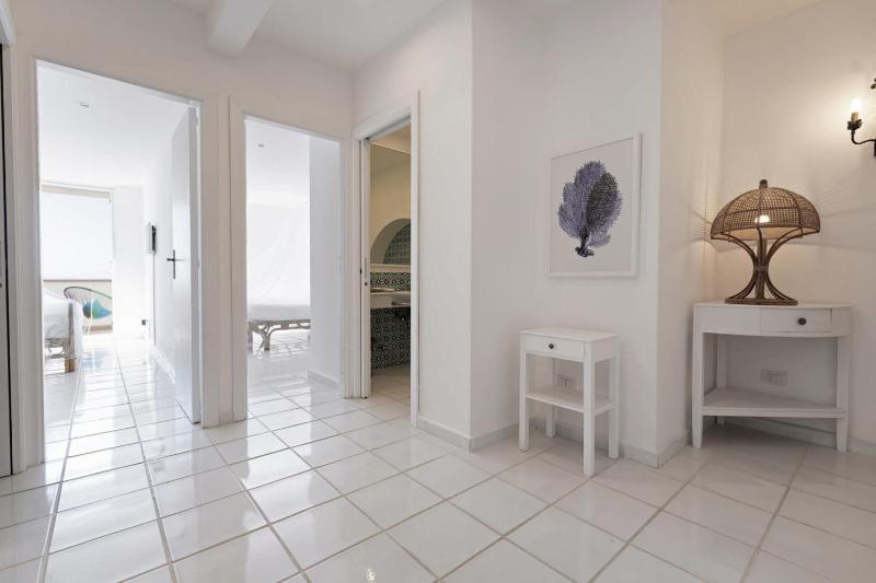 AMORE RENTALS - Villa del Sole - image 2