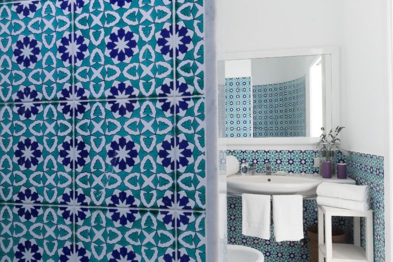 AMORE RENTALS - Villa del Sole - image 23