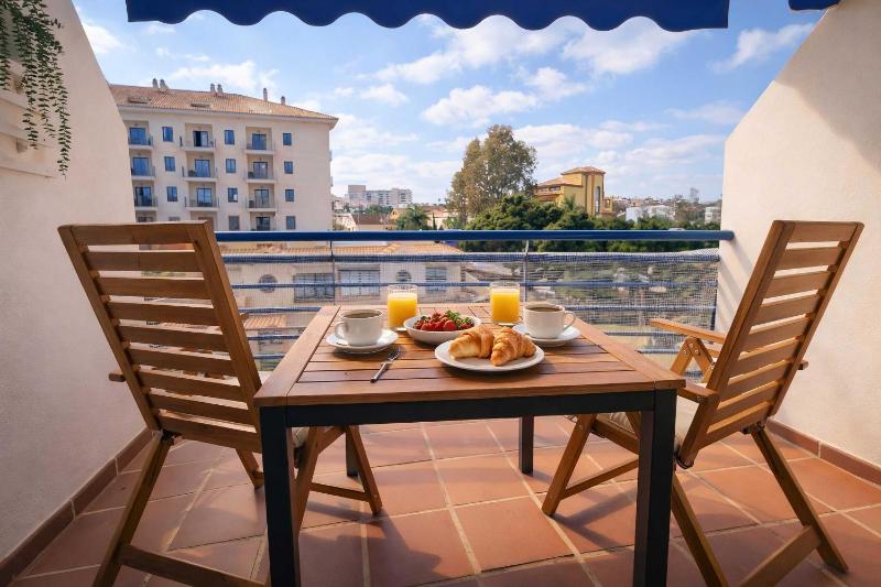 Apartamento Almar Benalmádena a 200 m de la playa - Piscina y Parking privado - image 4