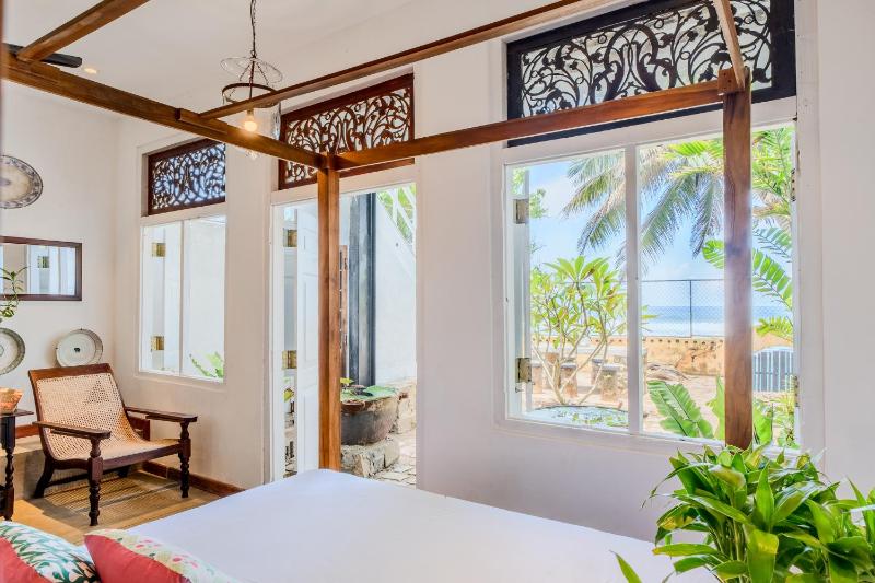 Secret Beach Talpe Galle - image 33
