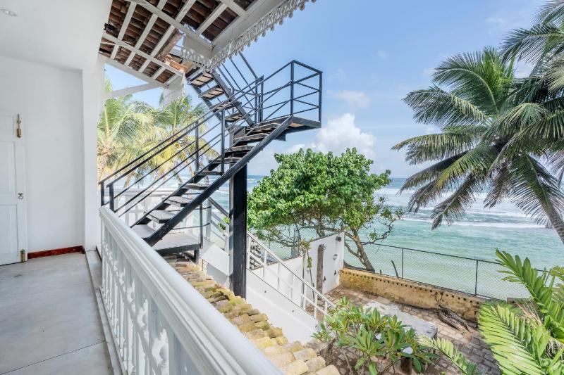 Secret Beach Talpe Galle - image 20