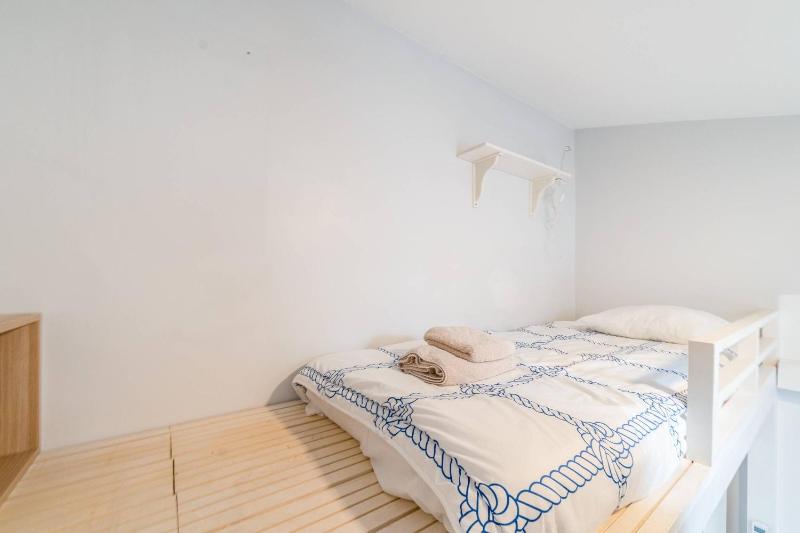 Cascais centre beautiful 85m2 apartment T2 with patio ground floor no step - image 11
