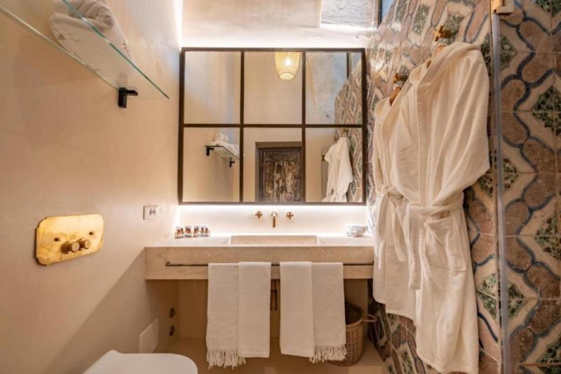 AMORE RENTALS - Villa Margherita - image 12