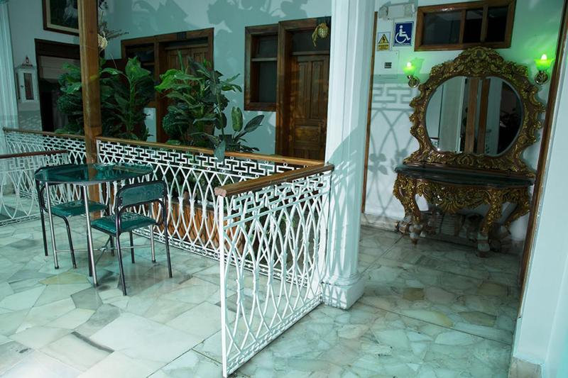 Hotel Plaza del Teatro - image 11