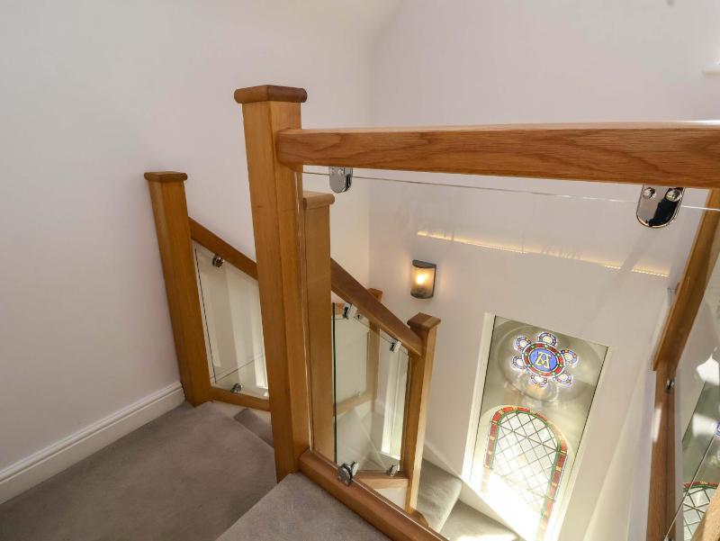 1 Chapel Place - image 21