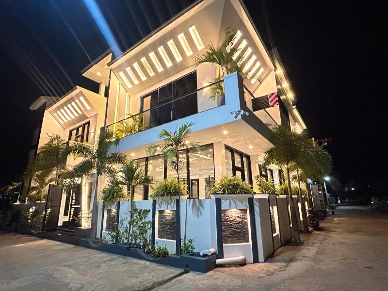 De Majestic Retreat Grand Villa - image 8