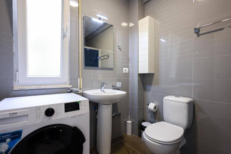 Lura Apartments - image 10