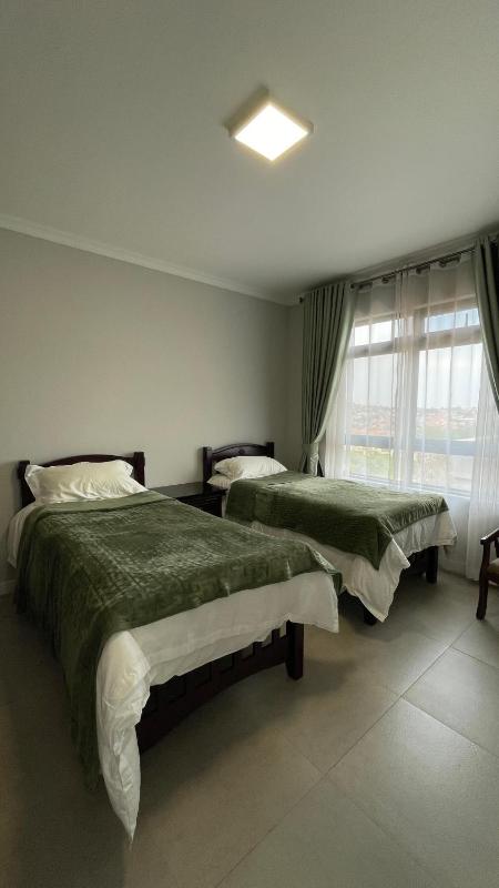 Luxurious 3BR Haven located in Lubowa - image 2