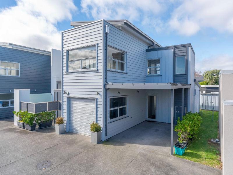 Fresh on Fletcher - Taupo Holiday Home - image 24