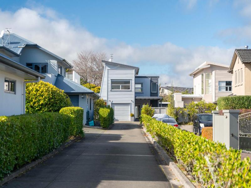 Fresh on Fletcher - Taupo Holiday Home - image 23