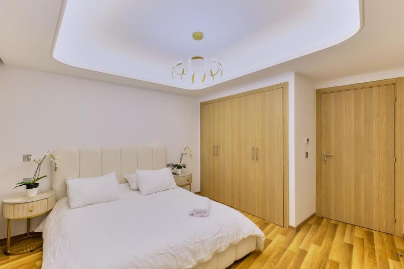 Luxury Apartment View Tower Residence Tangier City Center 11C - image 10