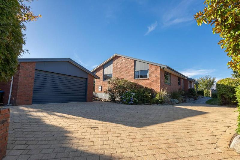 Mt Iron Century Cottage - image 4