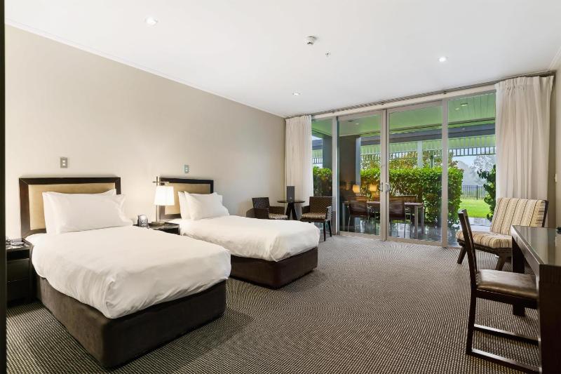 Hilton Lake Taupo - image 46