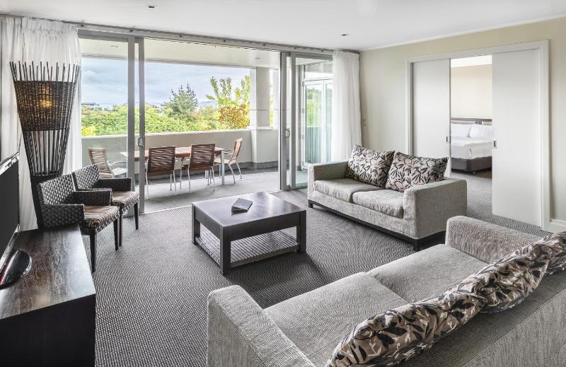 Hilton Lake Taupo - image 28