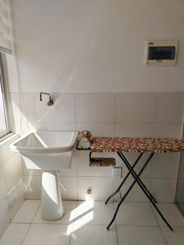 Departamento de lujo 2D Av Arce - image 3