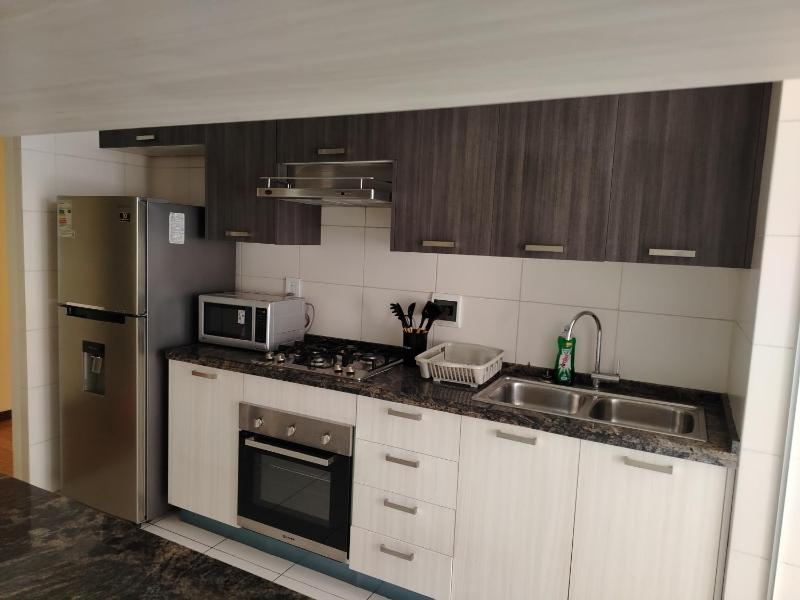 Departamento de lujo 2D Av Arce - image 6