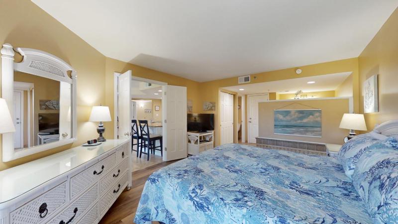 2318 Villamare - image 39