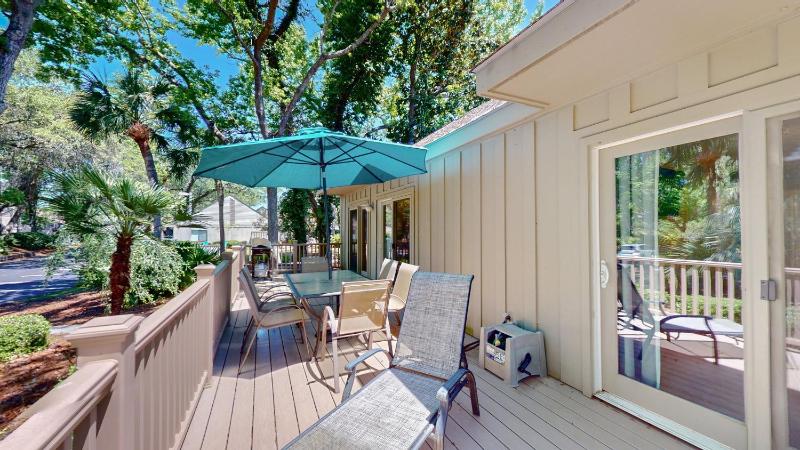 526 Queens Grant - image 25