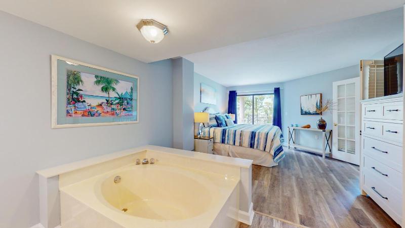 2516 Villamare - image 39
