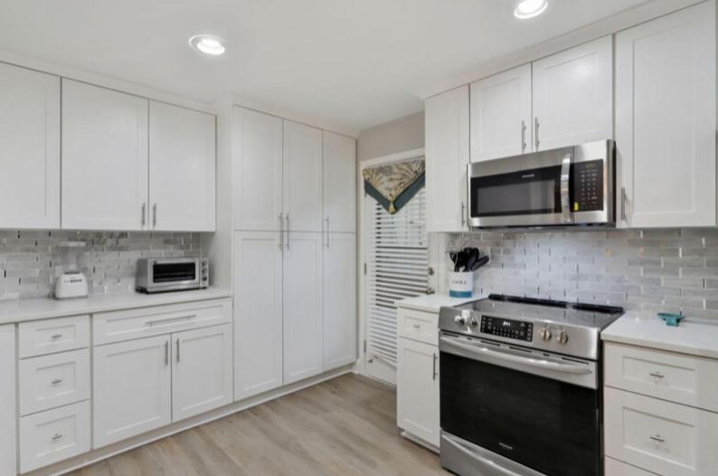679 Queens Grant - image 15