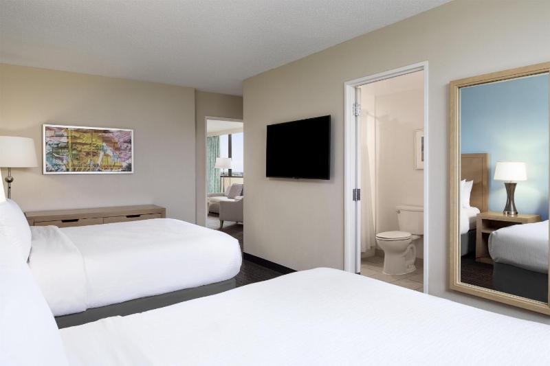 Embassy Suites By Hilton Hotel Tampa-Airport/Westshore - image 33