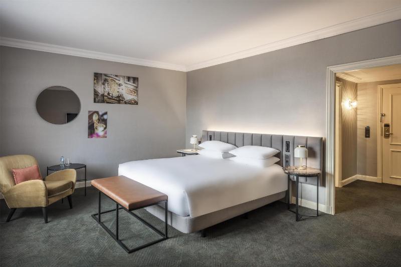 Hilton Brussels Grand Place - image 14