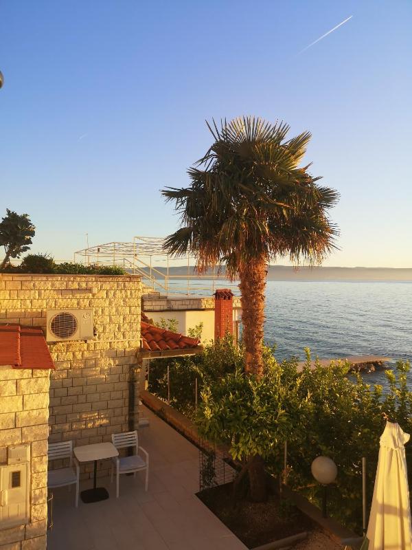 Apartments by the sea Podstrana Split - 6113 - image 31