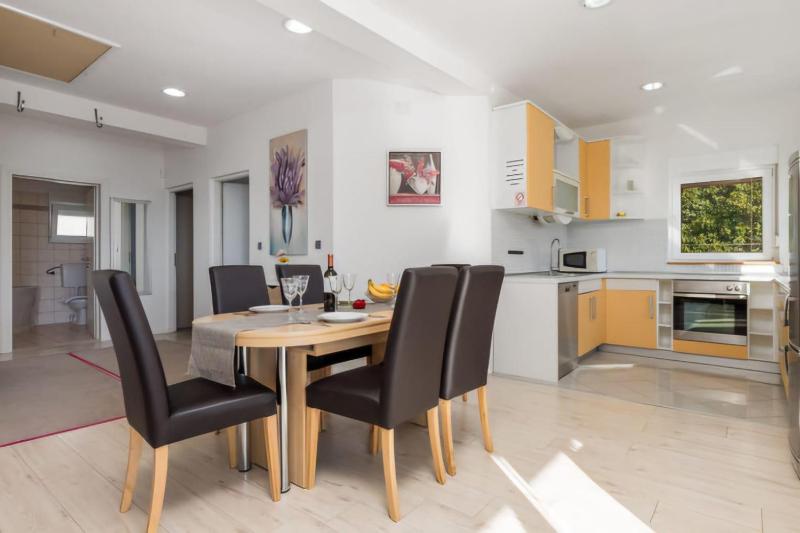 Family friendly house with a swimming pool Icici Opatija - 25227 - image 26