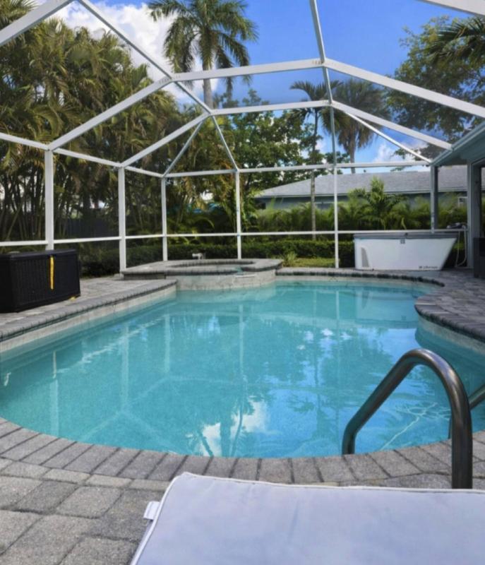 Seaclusion - Luxury Heated Pool Spa Near Beach 2 Dogs - image 25