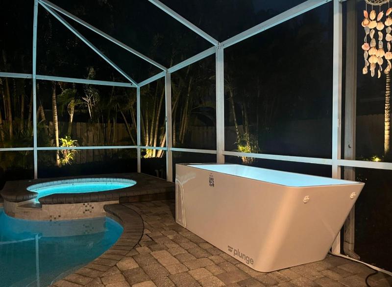 Seaclusion - Luxury Heated Pool Spa Near Beach 2 Dogs - image 11