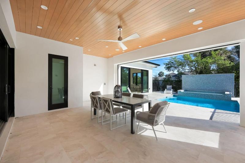 Vanderbilt Luxury | Private Pool & Spa | Minutes to Vanderbilt Beach - image 40