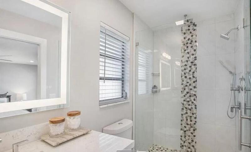 New listing! Everything is new! Private home w/ salt water pool and spa - image 8