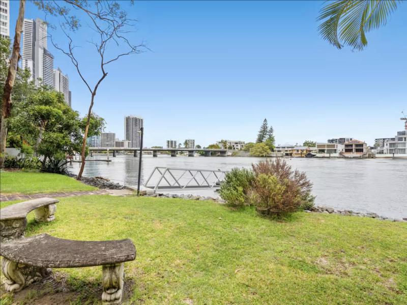 12th-Floor Riverfront Retreat Views Walk to Beach - image 6