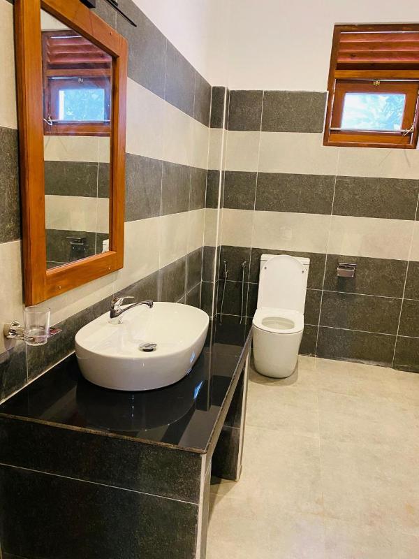 Deniya House - image 21